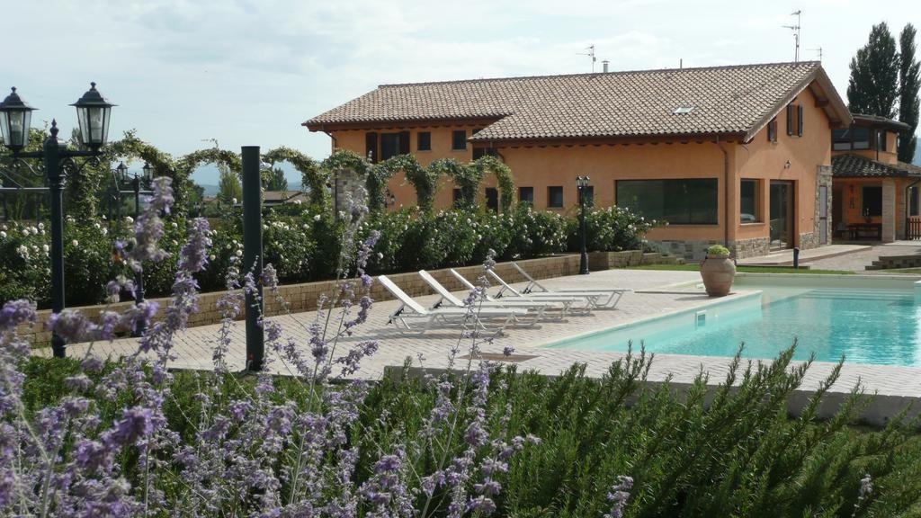 Vila Il Fienile Di Assisi Exteriér fotografie
